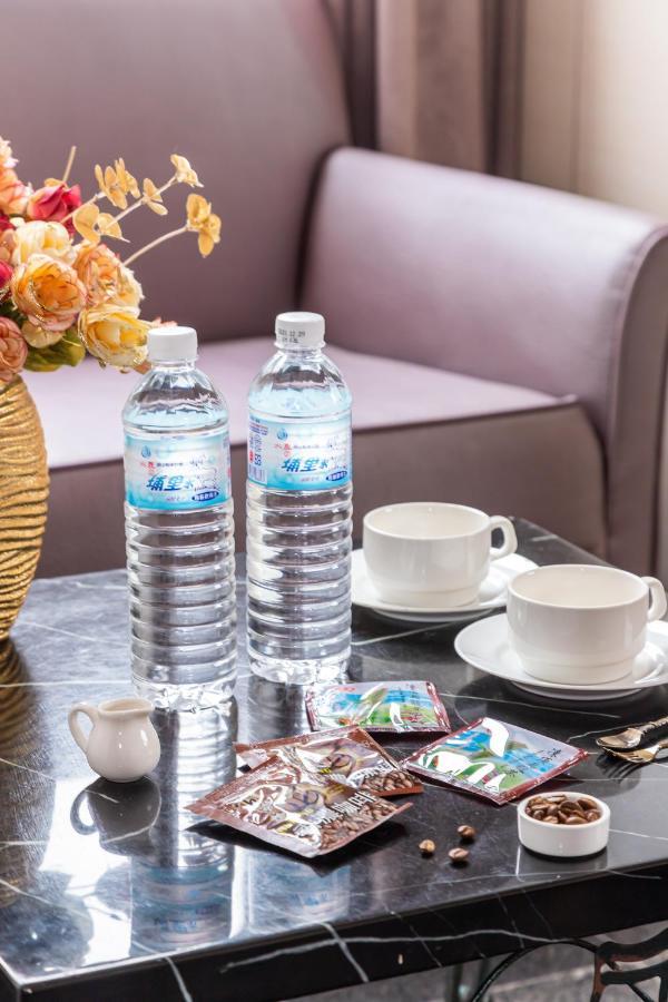 Yi Pin Business Hotel Taoyuan Dış mekan fotoğraf