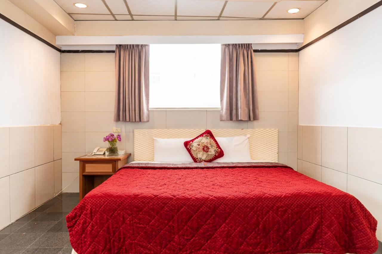 Yi Pin Business Hotel Taoyuan Dış mekan fotoğraf